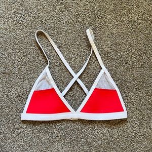Hoaka Bikini Top